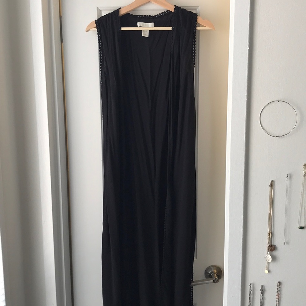 Black top/cover up/duster